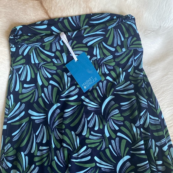 Knit Maxi Skirt - Picture 2 of 4